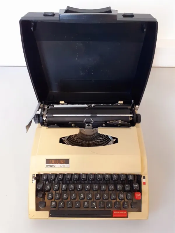 Brother Deluxe 660 TR