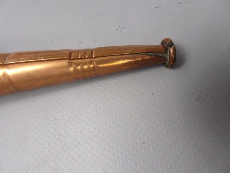 Mooi versierde blaasbalg met koper