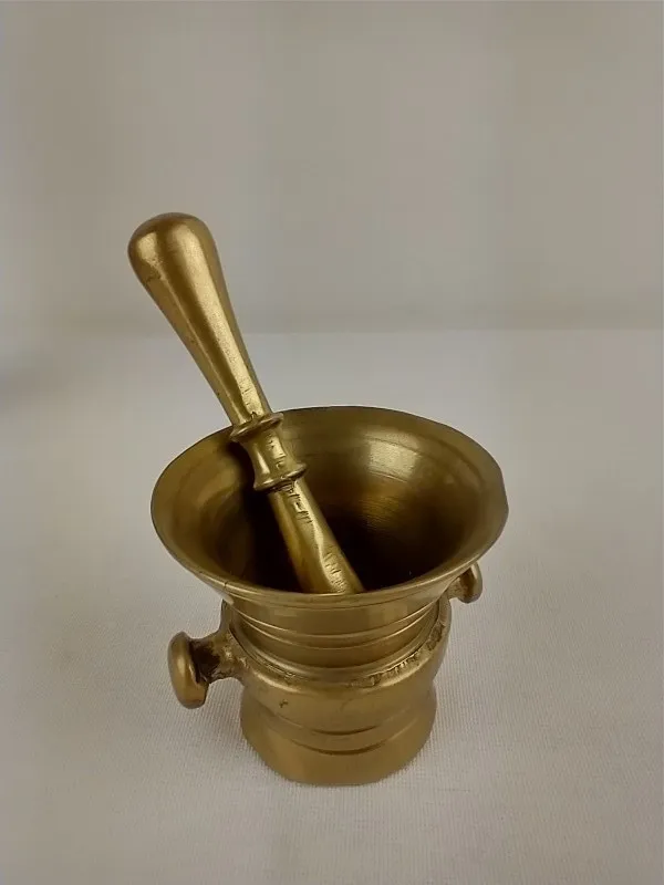 Koperen (apothekers) vijzel en stamper