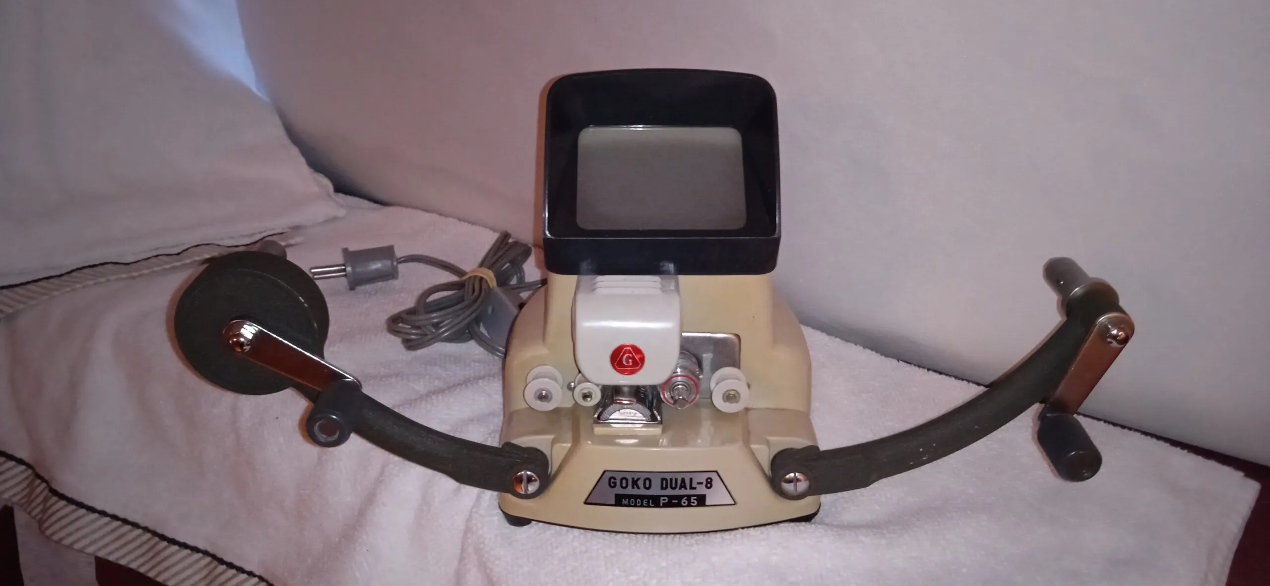 GOKO Dual 8mm Movie Editor Model P-65