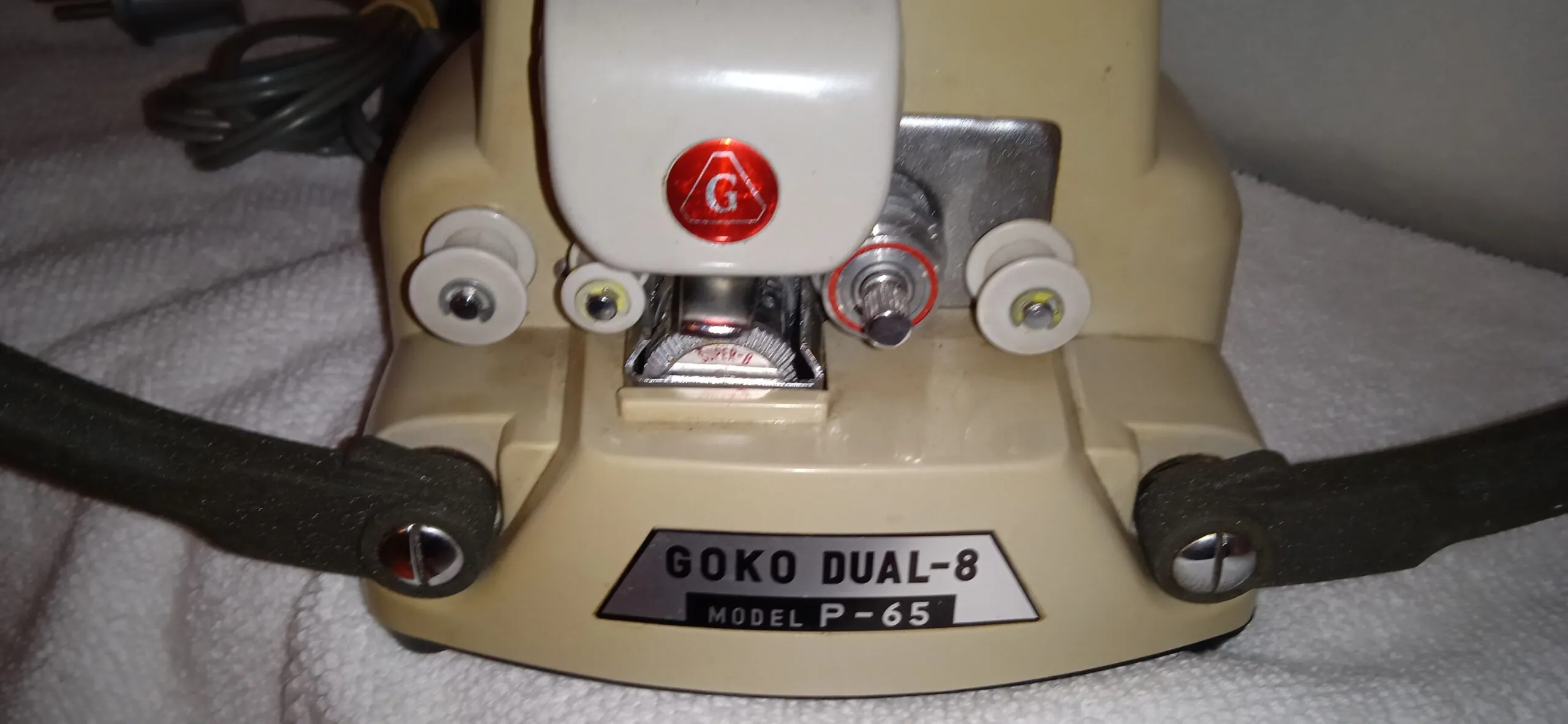 GOKO Dual 8mm Movie Editor Model P-65