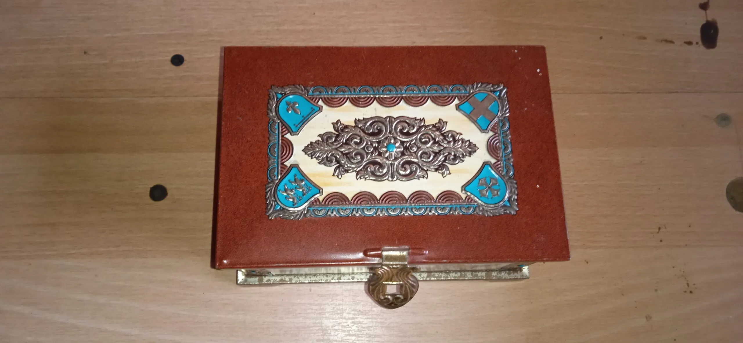 Vintage blikken kistje