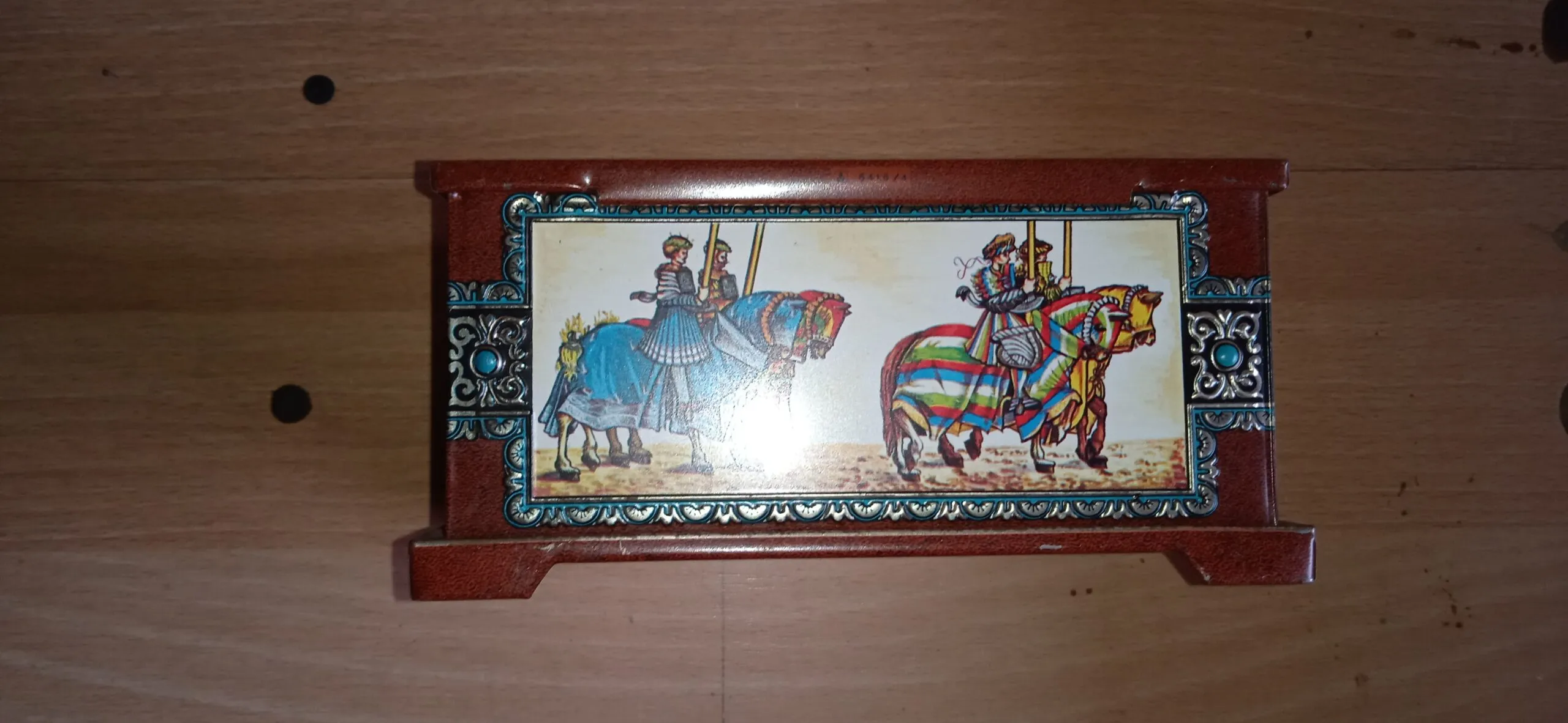 Vintage blikken kistje