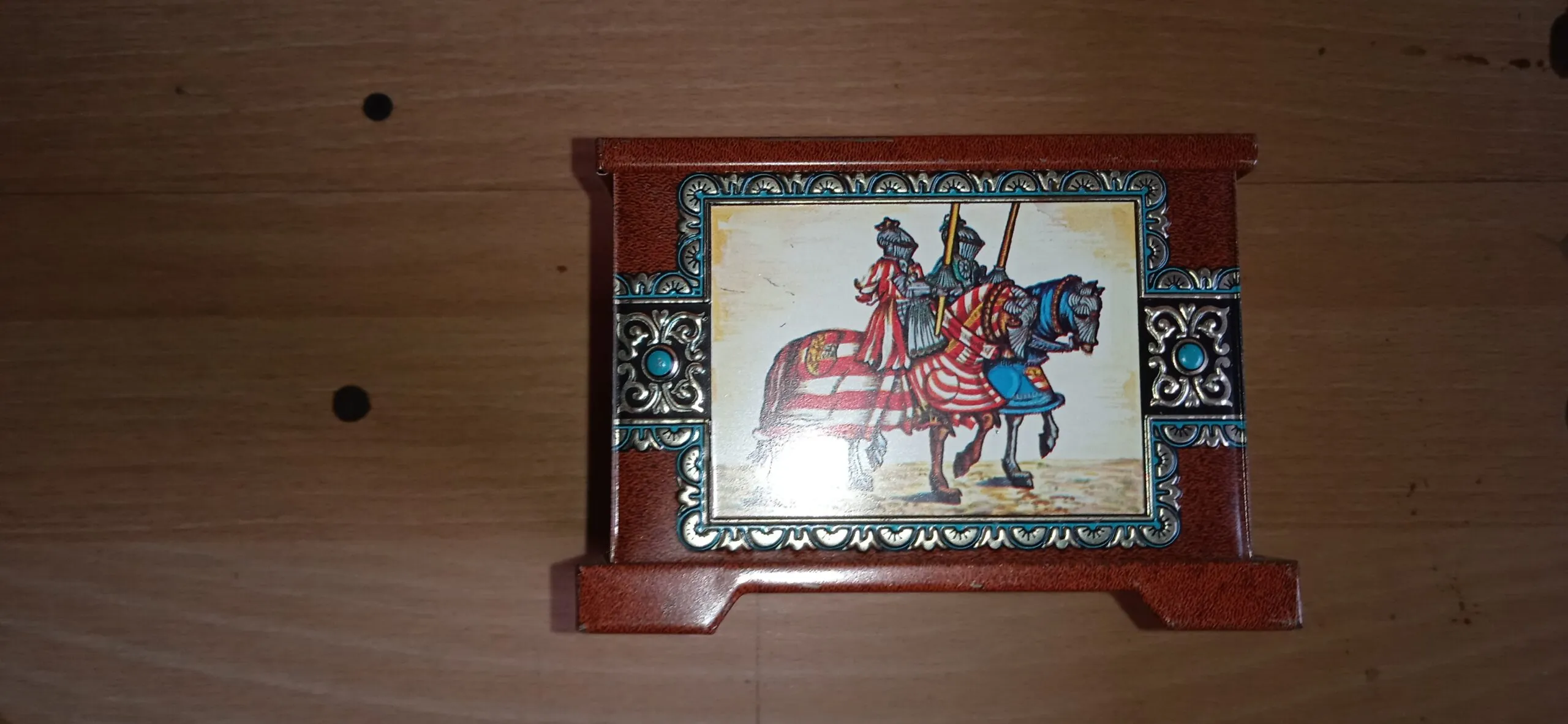 Vintage blikken kistje