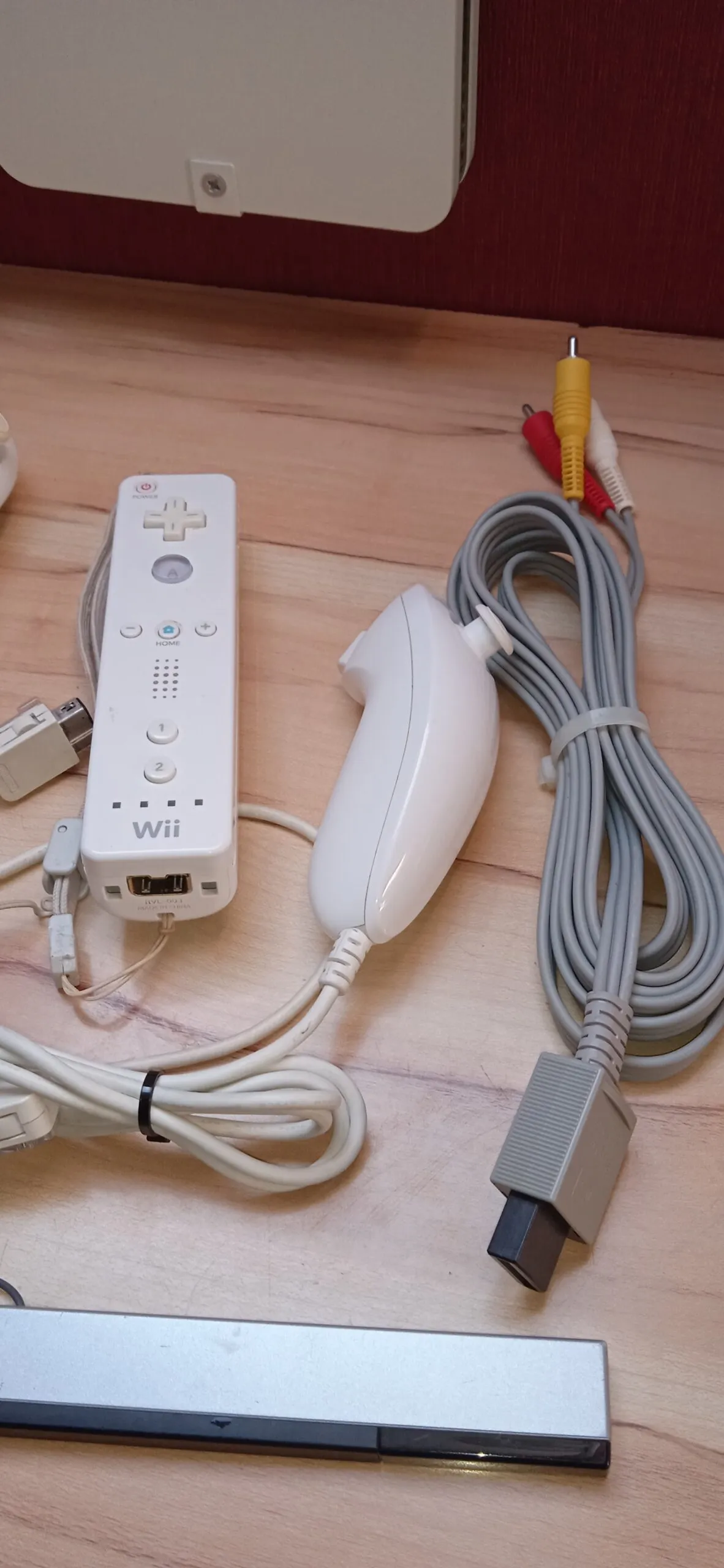 Nintendo Wii + 2 controllers + 2 nunchuks + 8 spelletjes