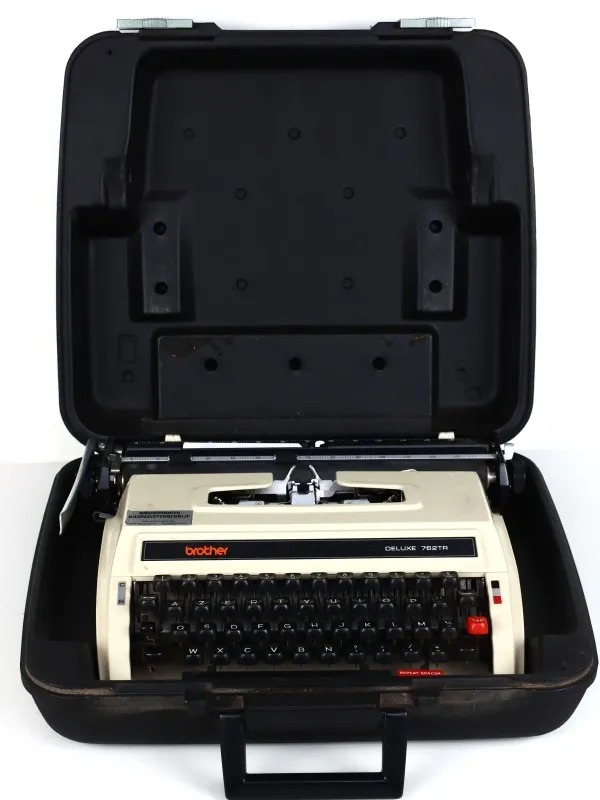 Brother Deluxe 762TR Typemachine