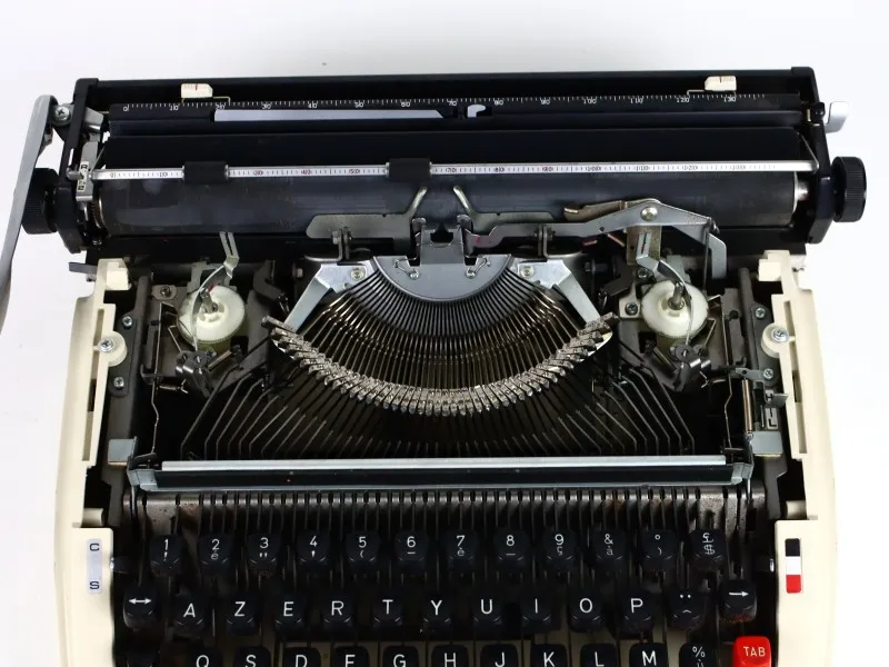 Brother Deluxe 762TR Typemachine