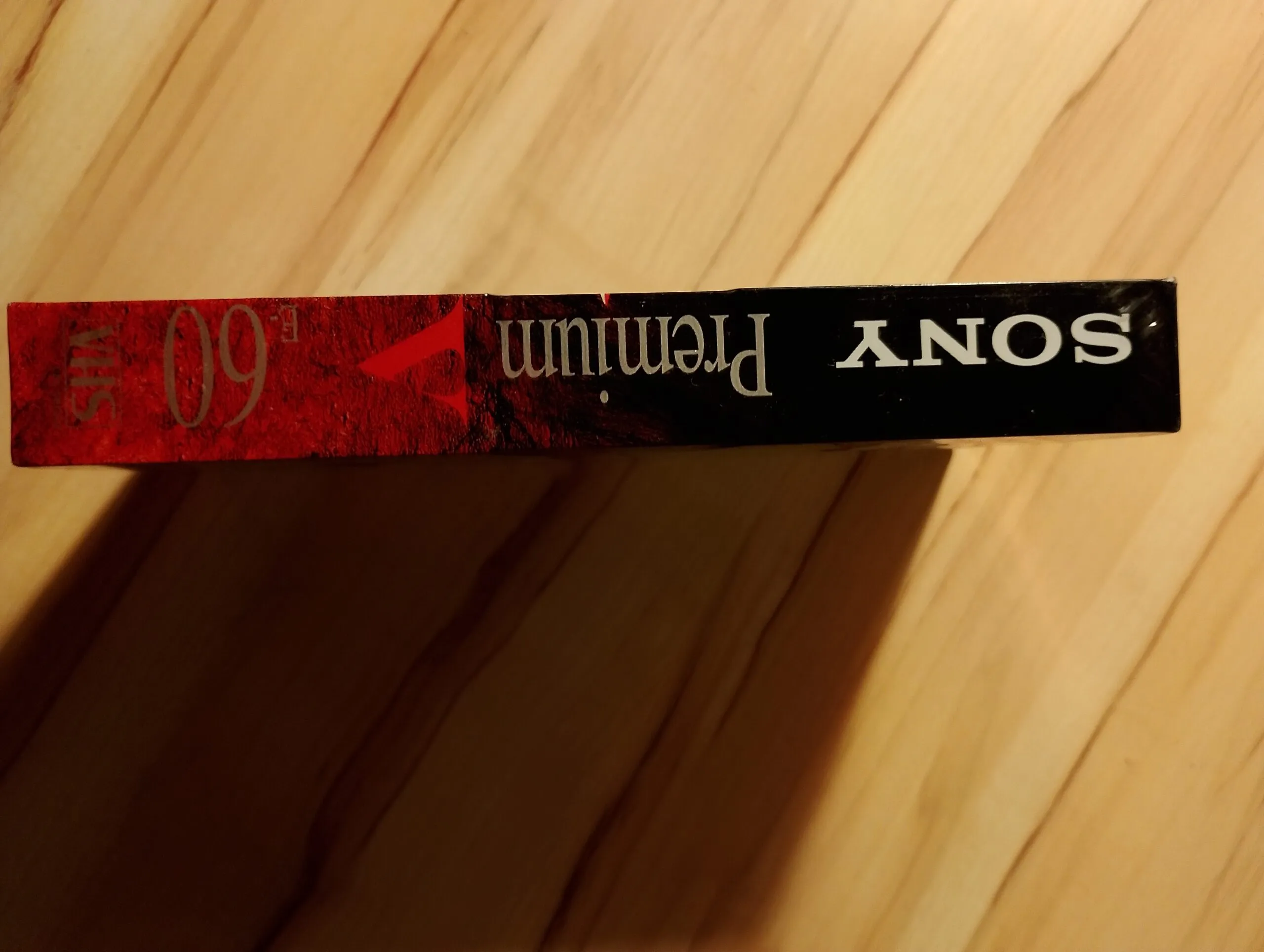 5 Sony VHS videocassettes