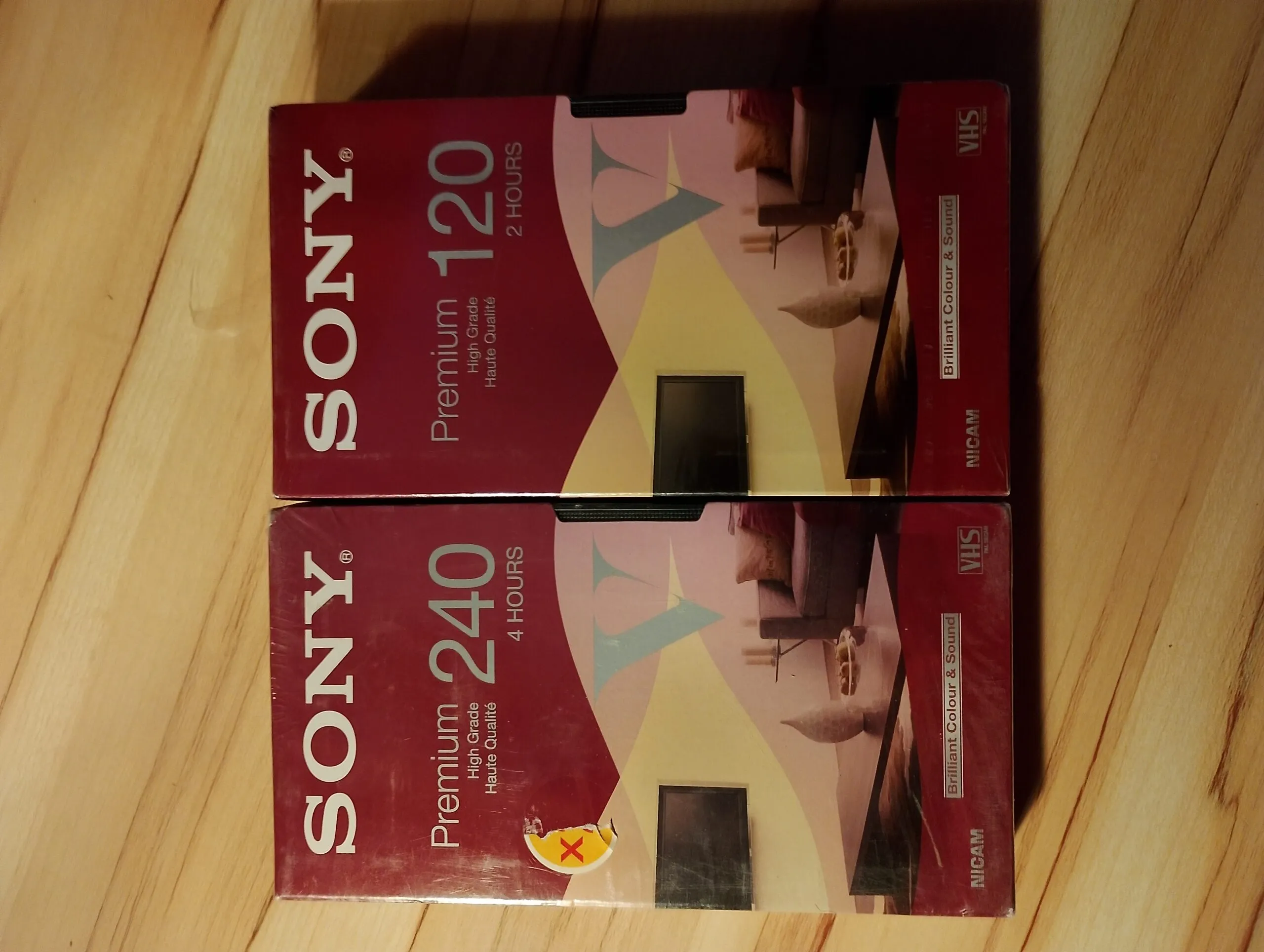 5 Sony VHS videocassettes