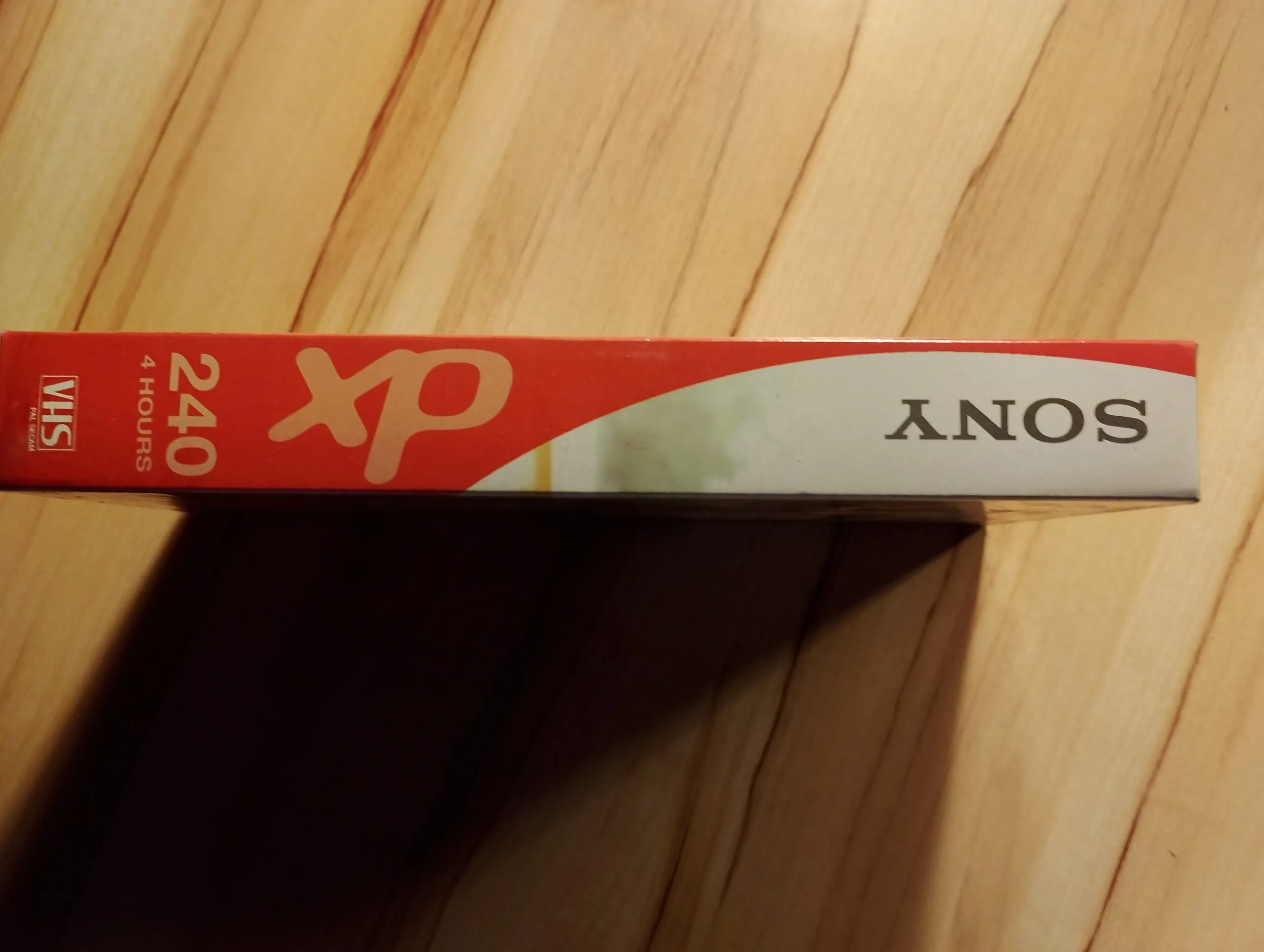 5 Sony VHS videocassettes